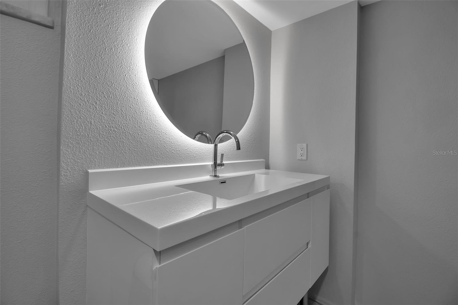 1150 TARPON CENTER DR #1-C #103