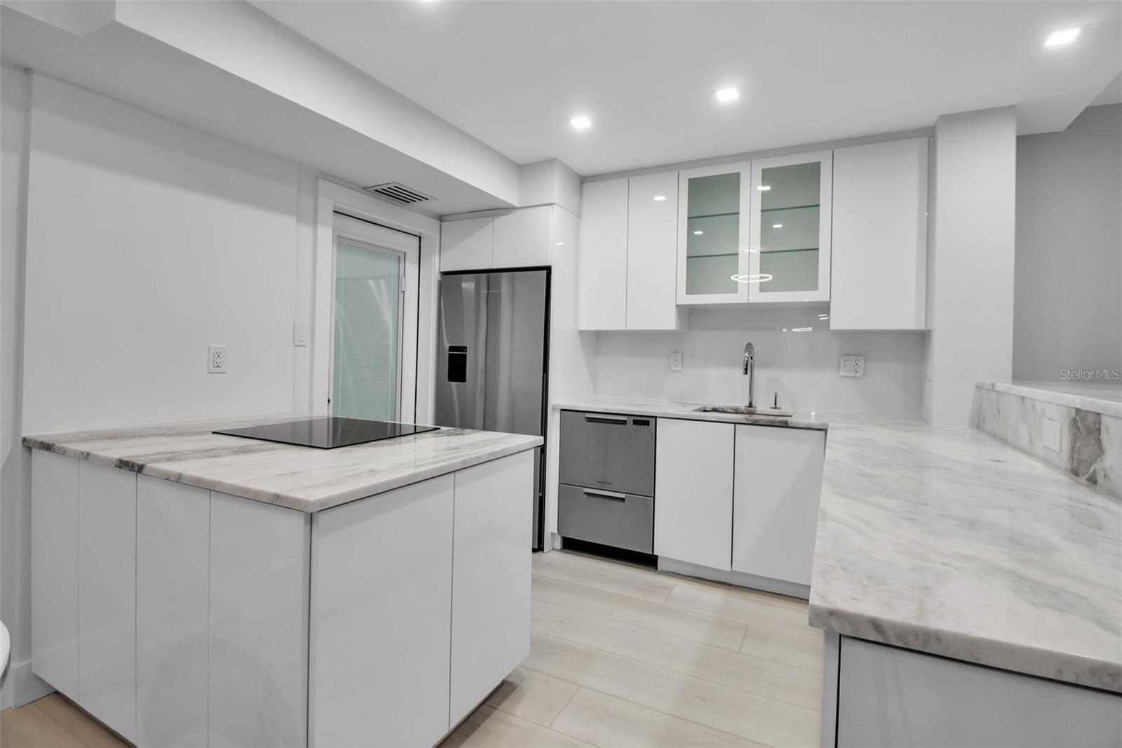 1150 TARPON CENTER DR #1-C #103