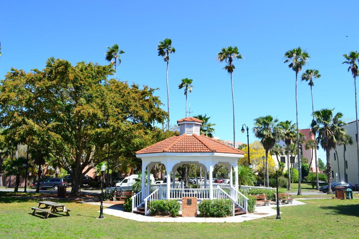 1150 TARPON CENTER DR #1-C #103