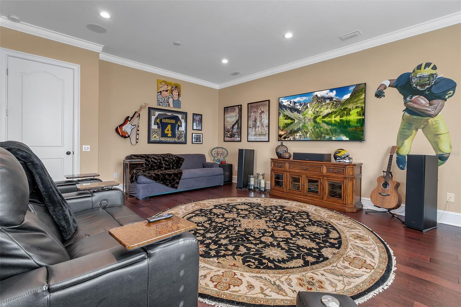 478 ORISKANY CT