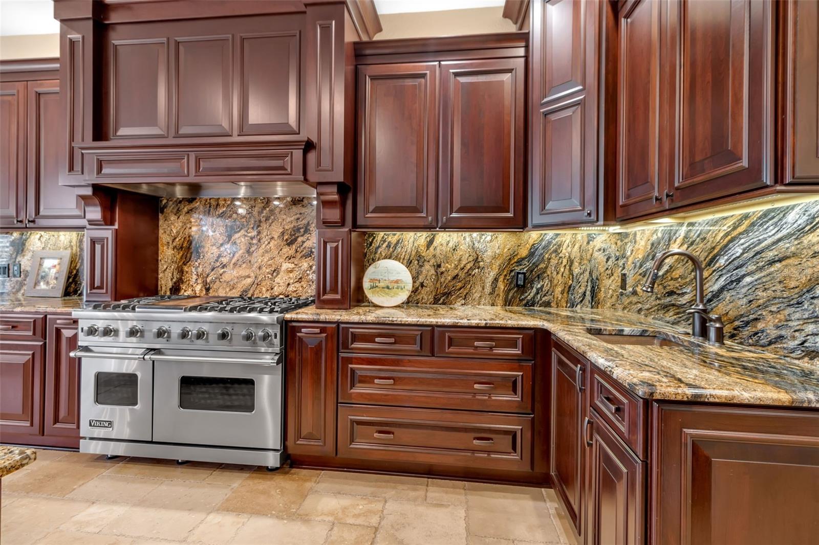 478 ORISKANY CT