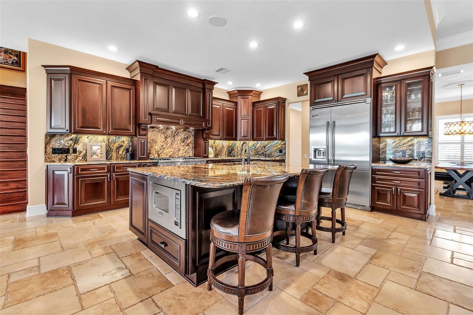 478 ORISKANY CT