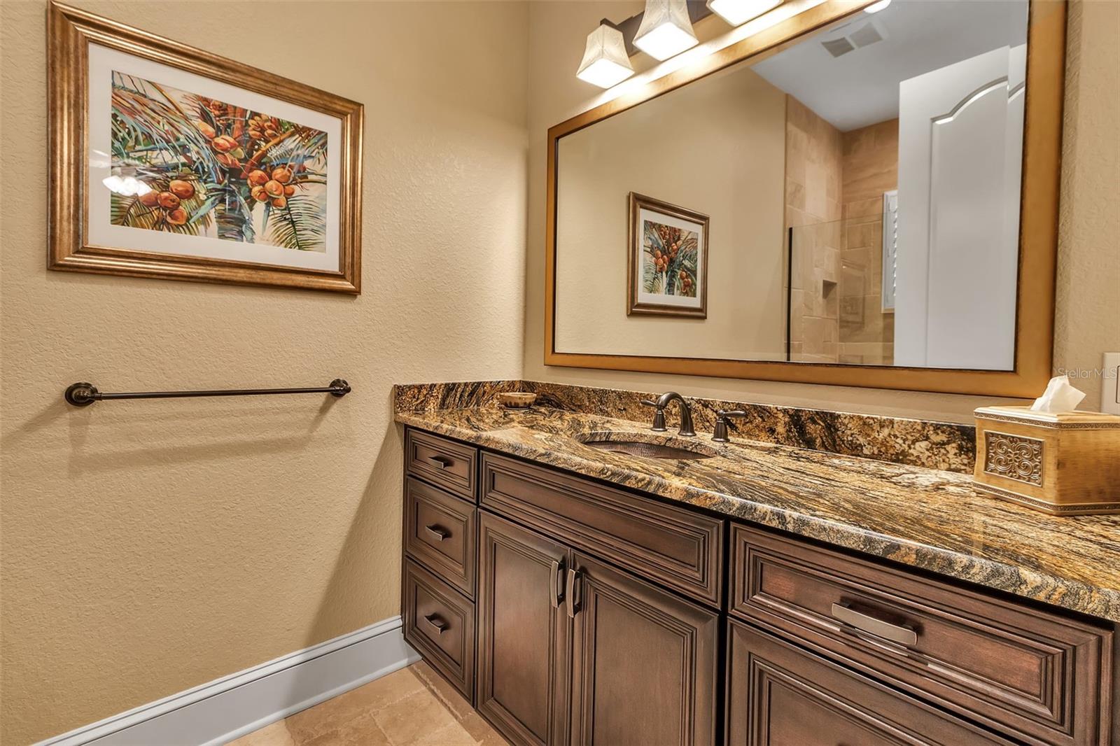 478 ORISKANY CT