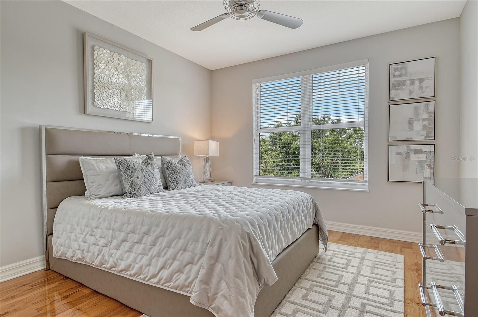 401 N POINT RD #304