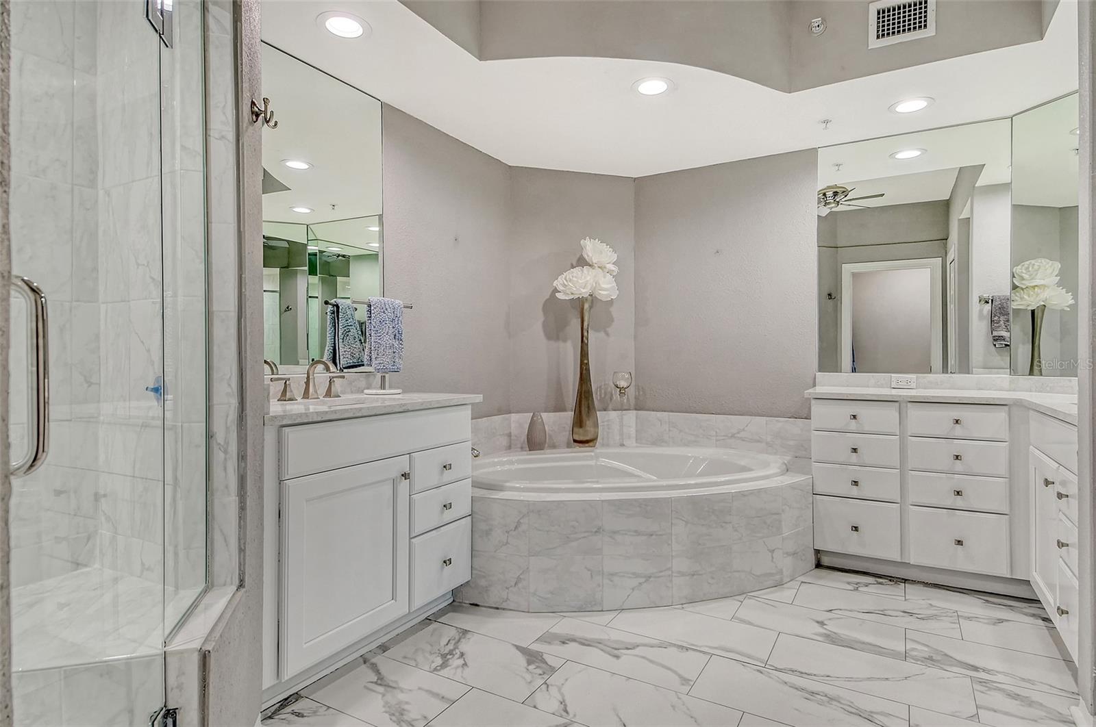 401 N POINT RD #304