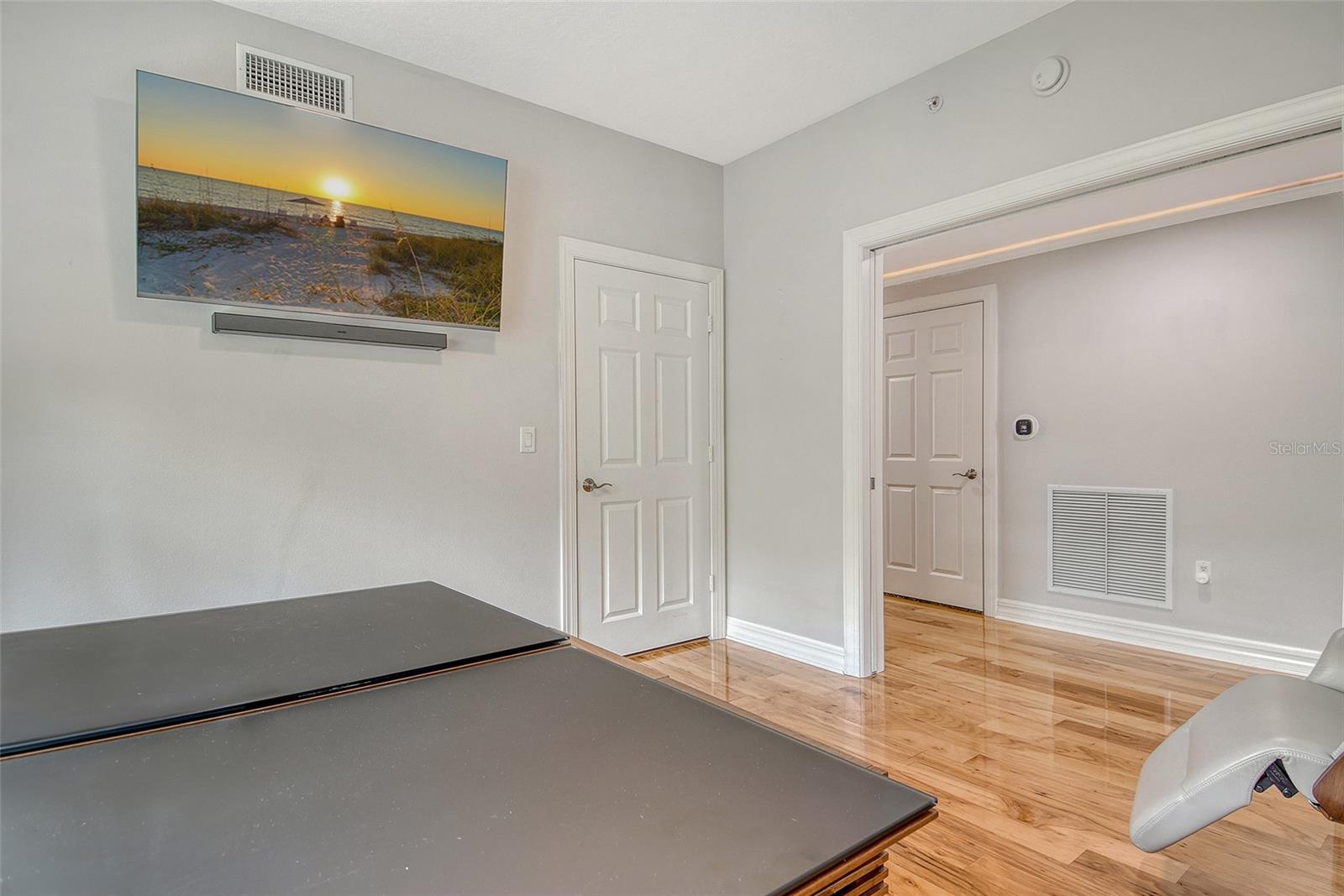401 N POINT RD #304