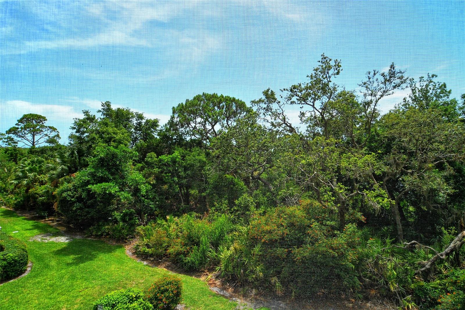401 N POINT RD #304