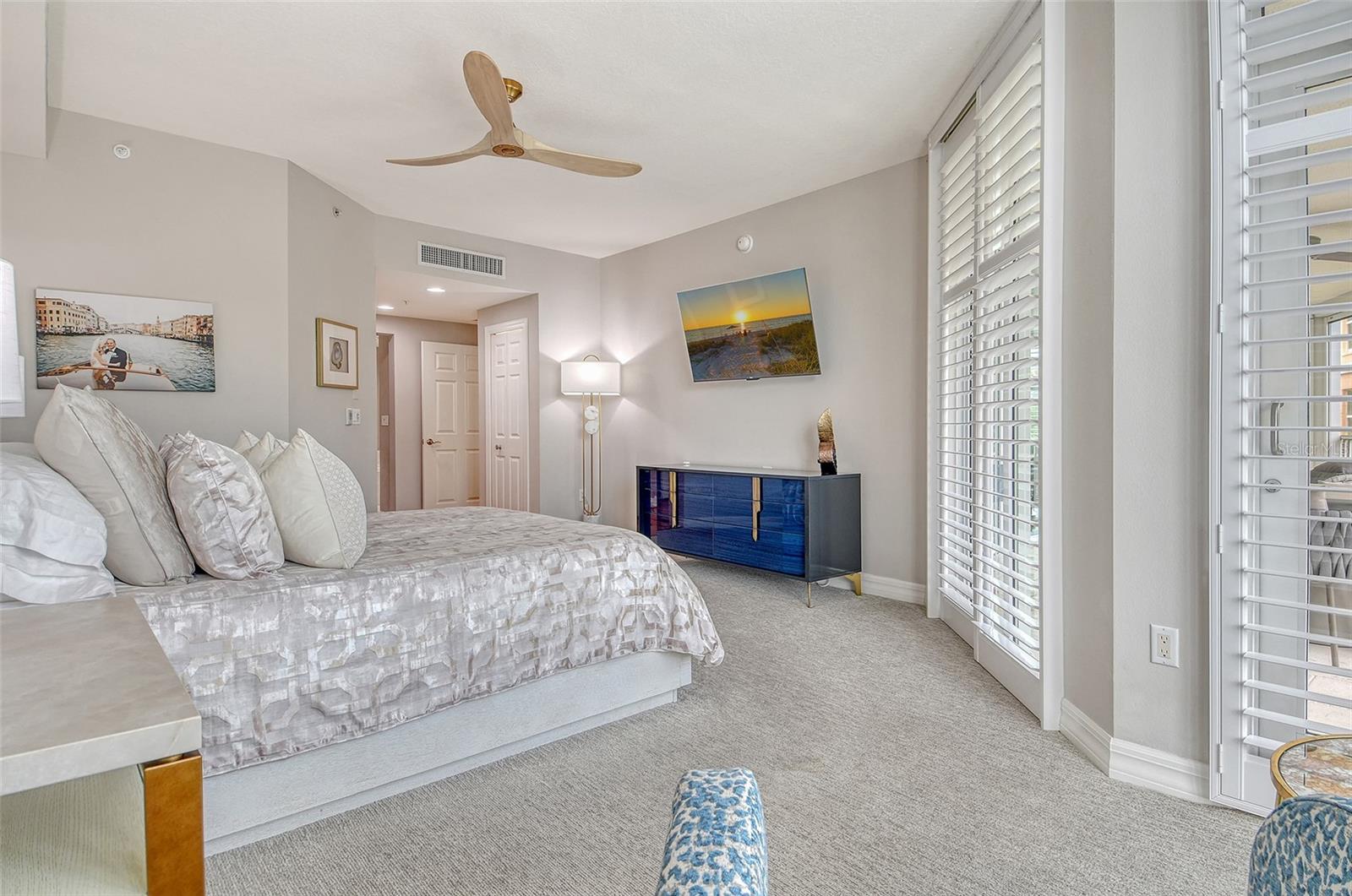 401 N POINT RD #304