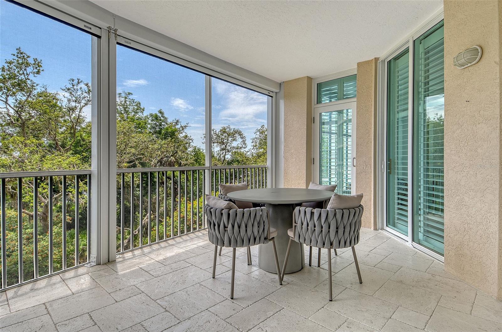401 N POINT RD #304