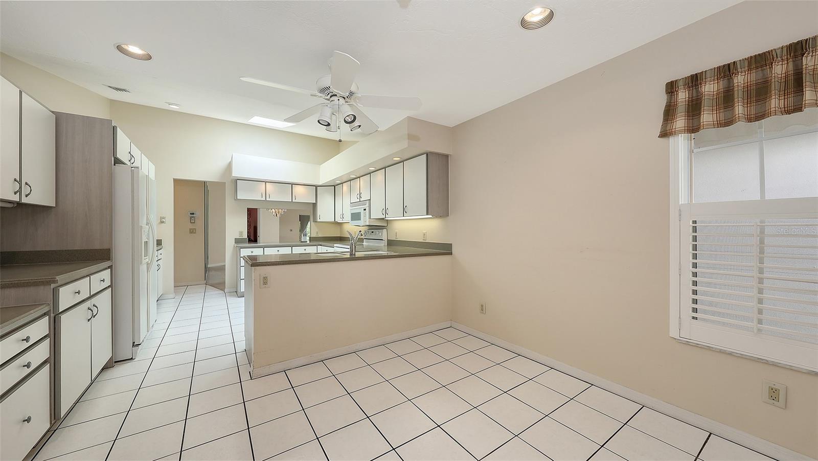 4464 CALLE SERENA