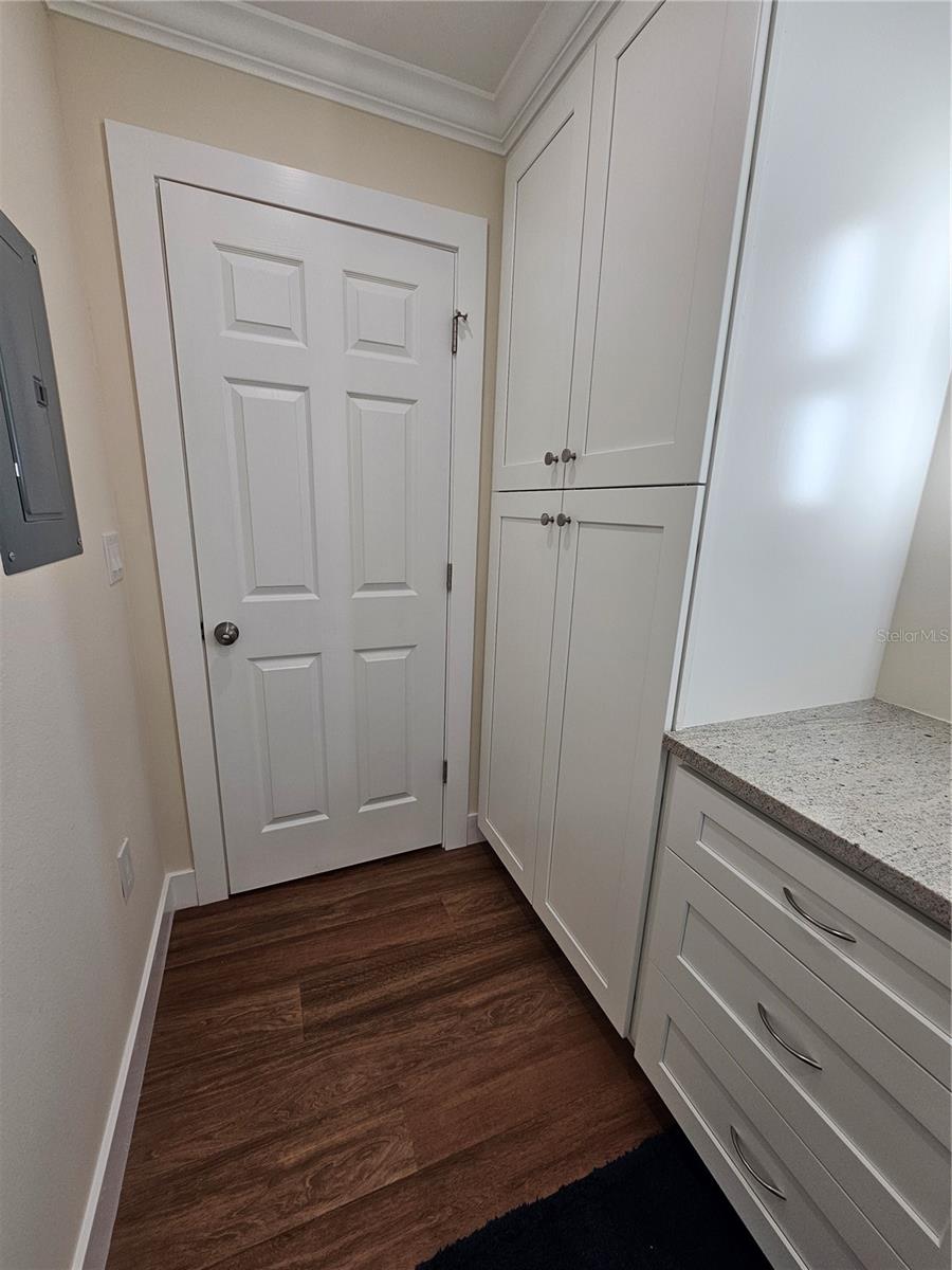 51 MAC EWEN DR #14