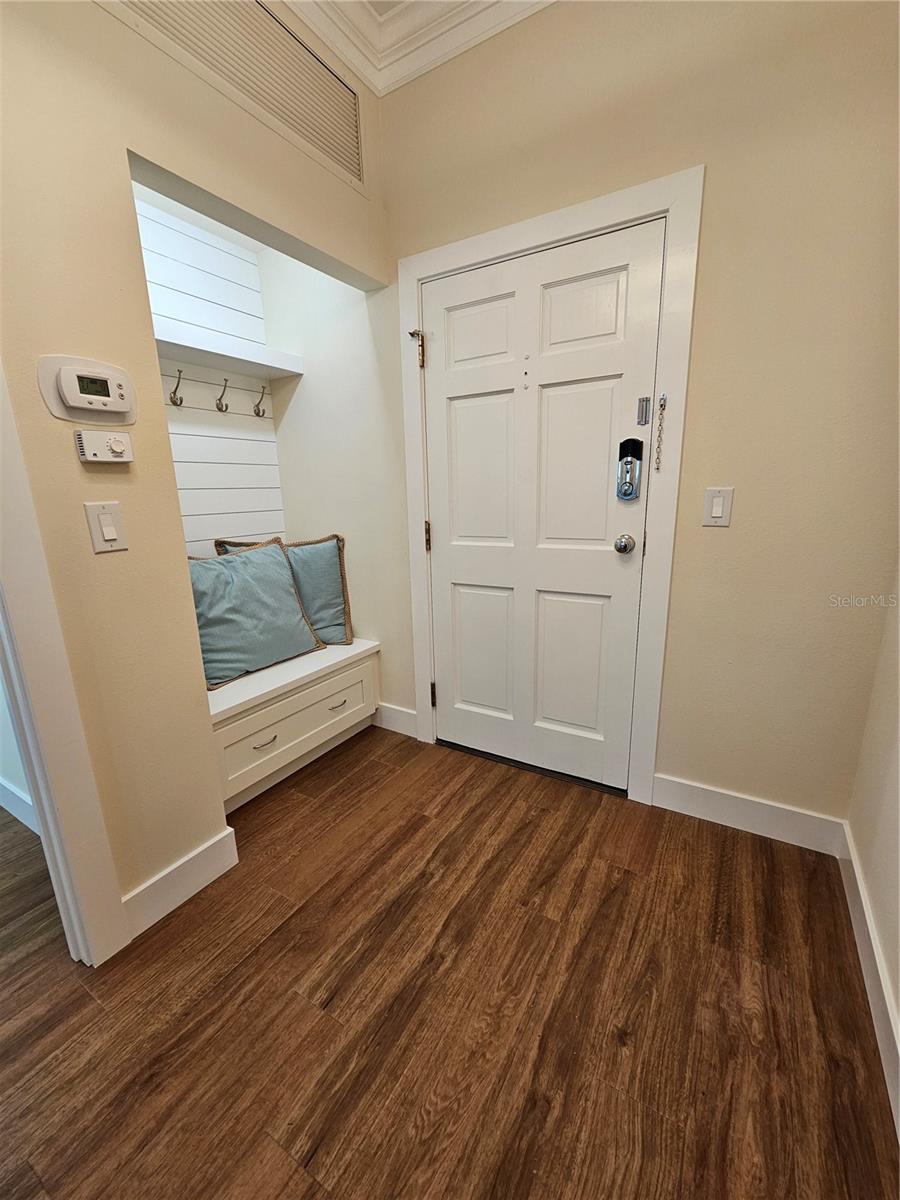 51 MAC EWEN DR #14