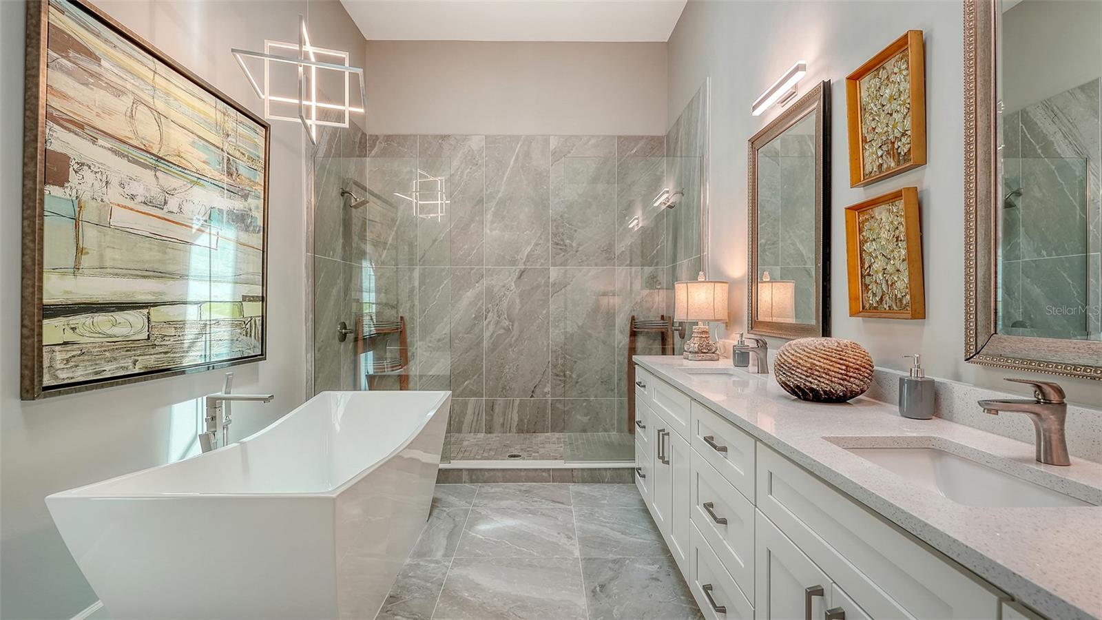 7344 VILLA D ESTE DR