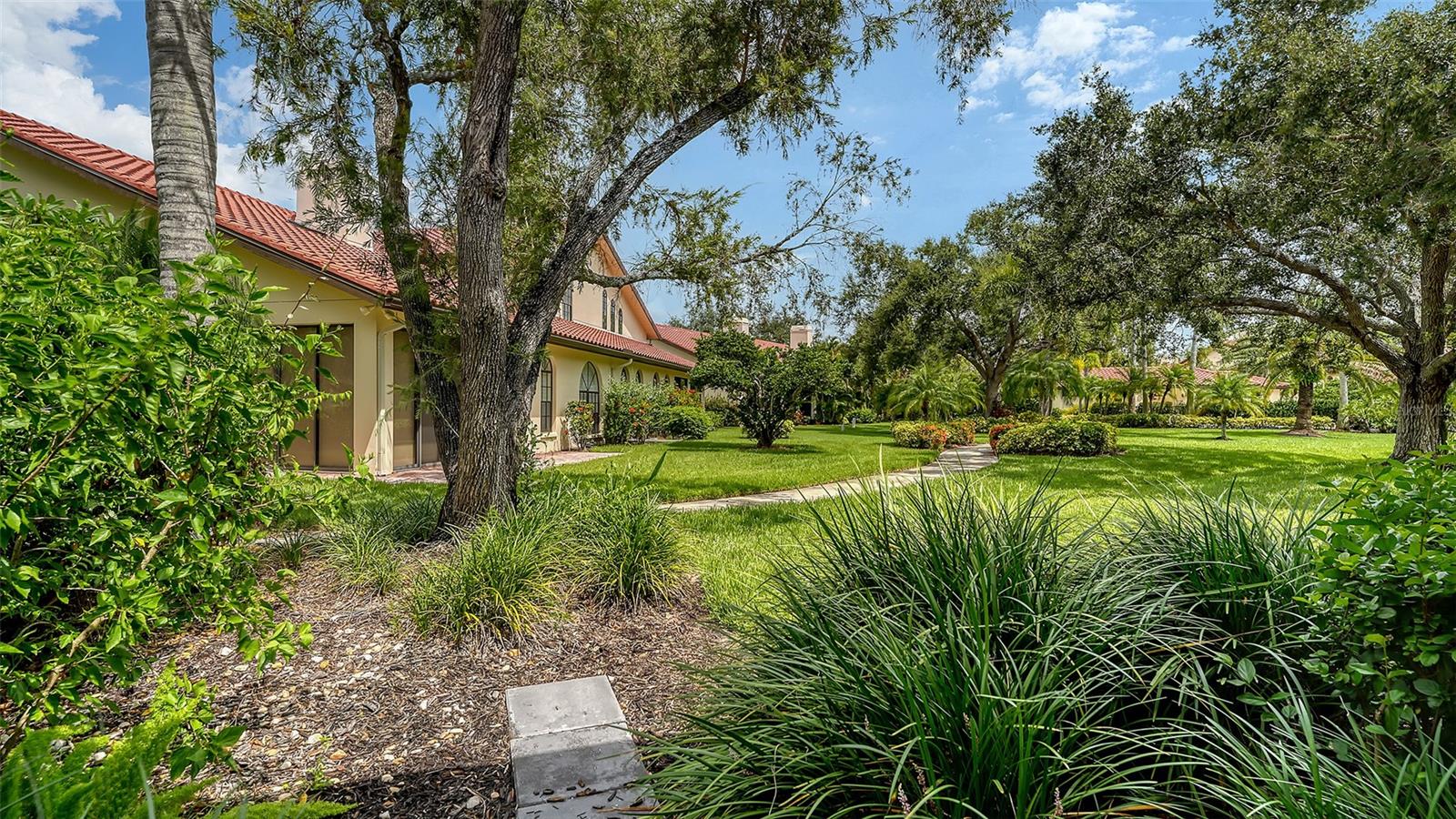 7344 VILLA D ESTE DR