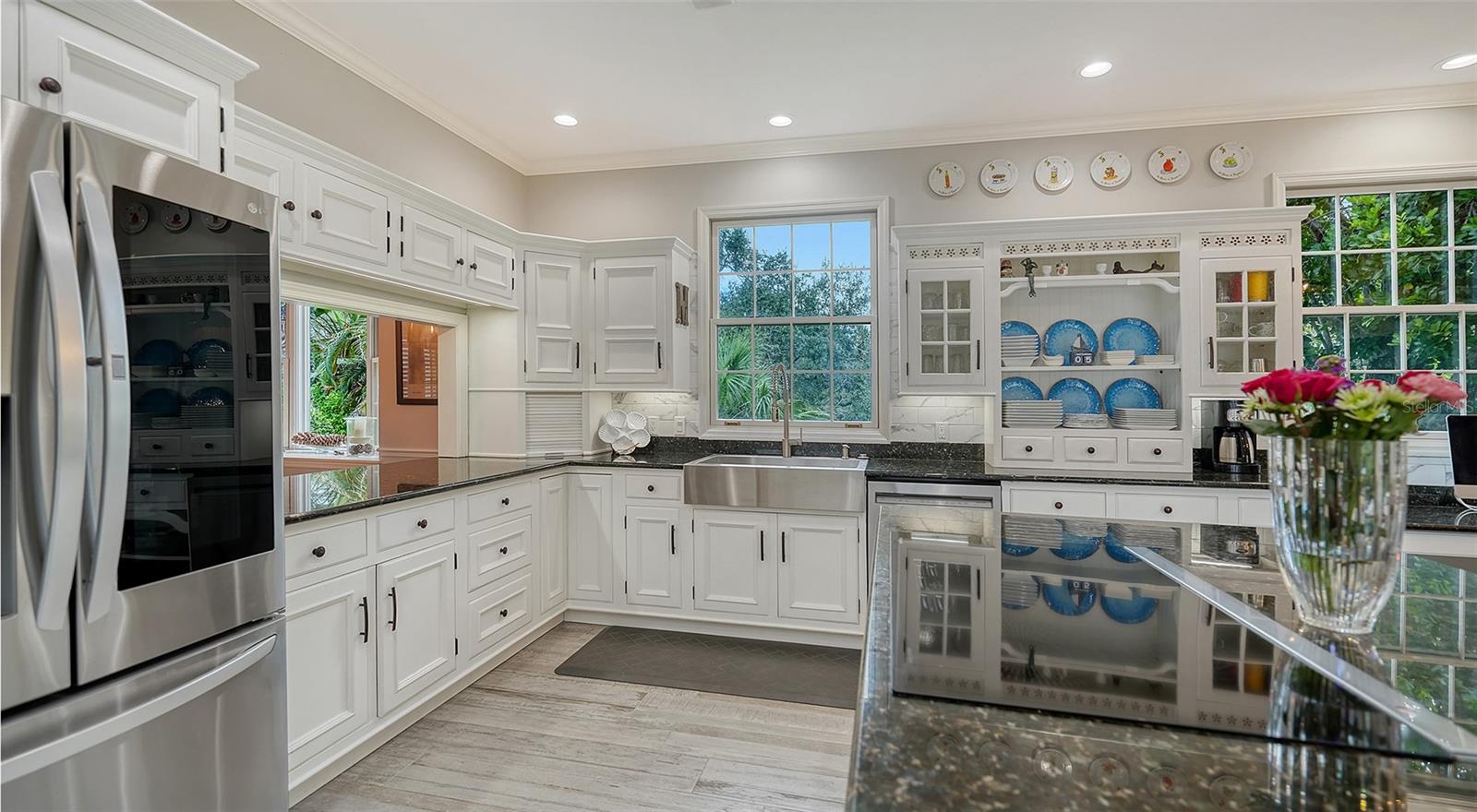 156 BISHOPSCOURT RD