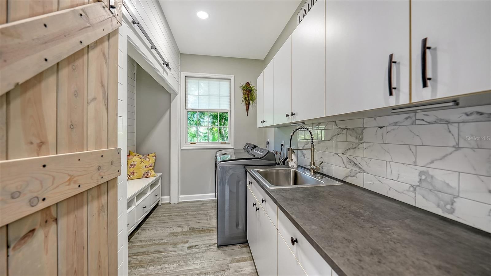 156 BISHOPSCOURT RD