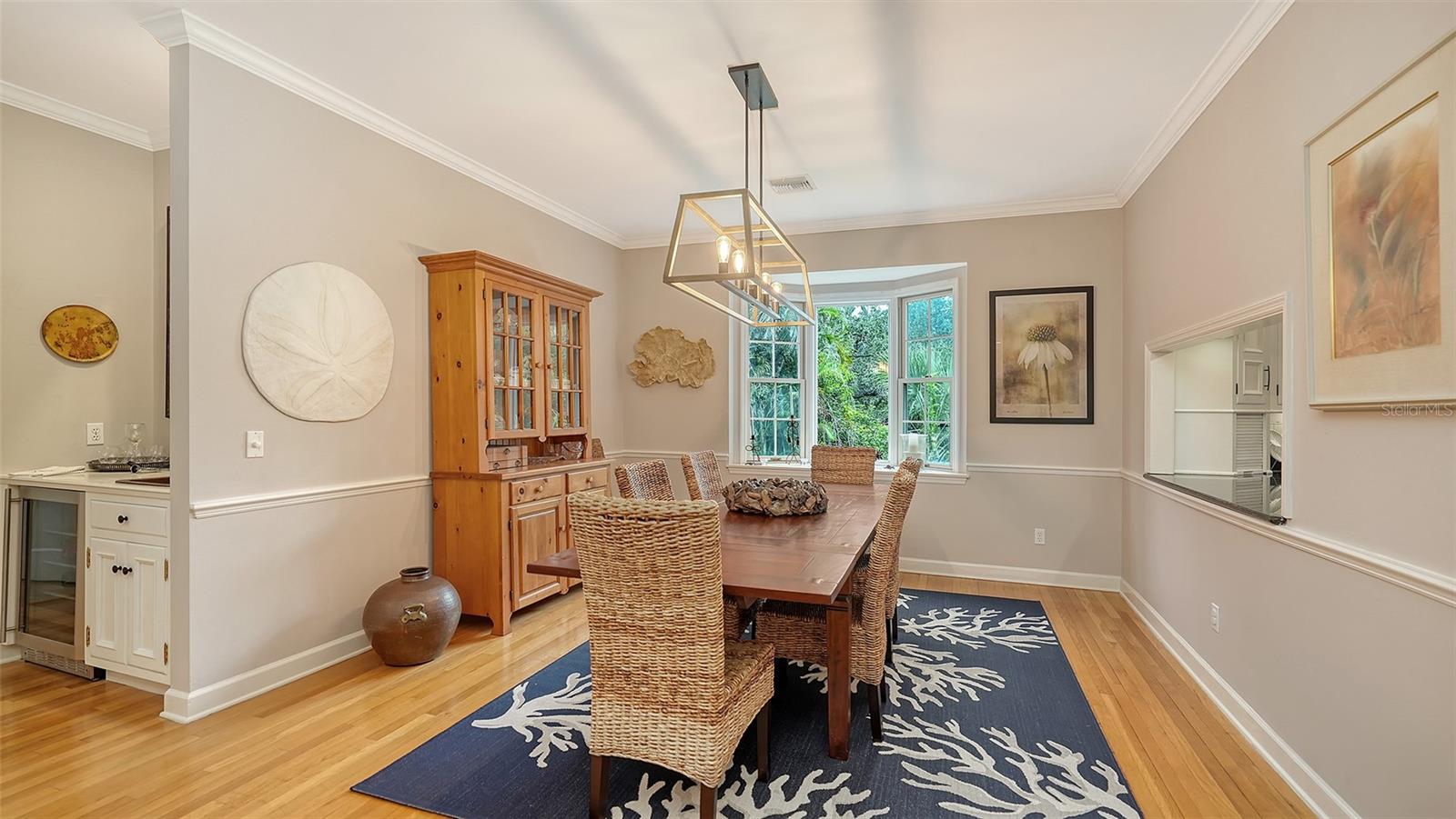 156 BISHOPSCOURT RD