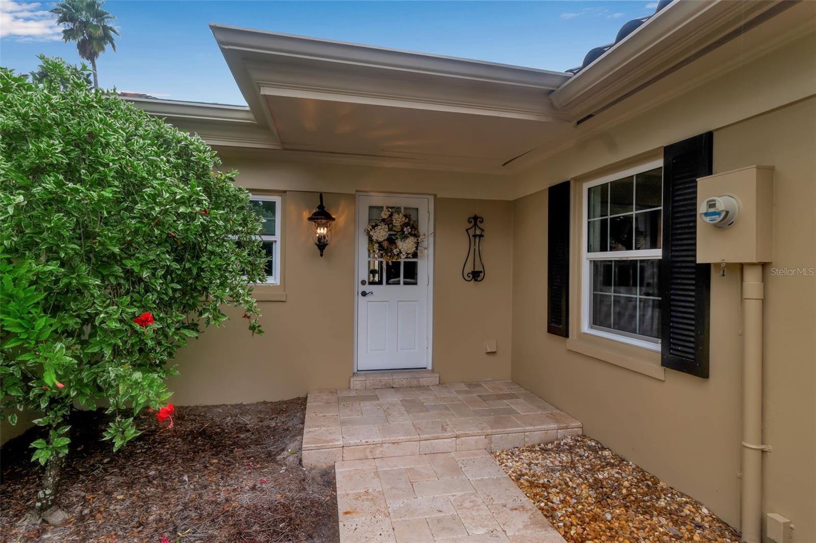 422 BLUE GARDEN LN