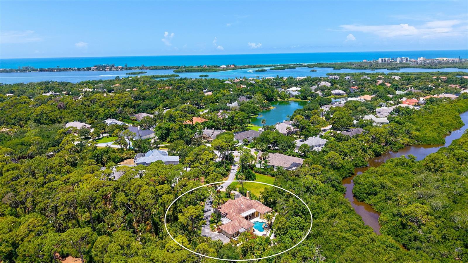 422 BLUE GARDEN LN