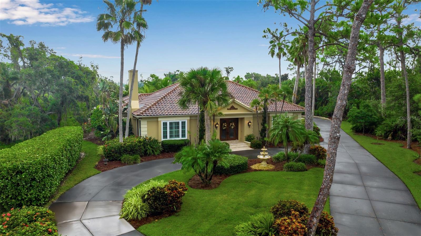 422 BLUE GARDEN LN