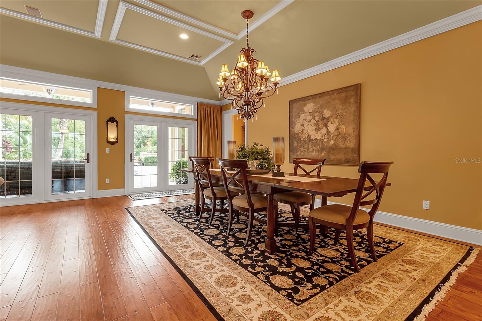 422 BLUE GARDEN LN