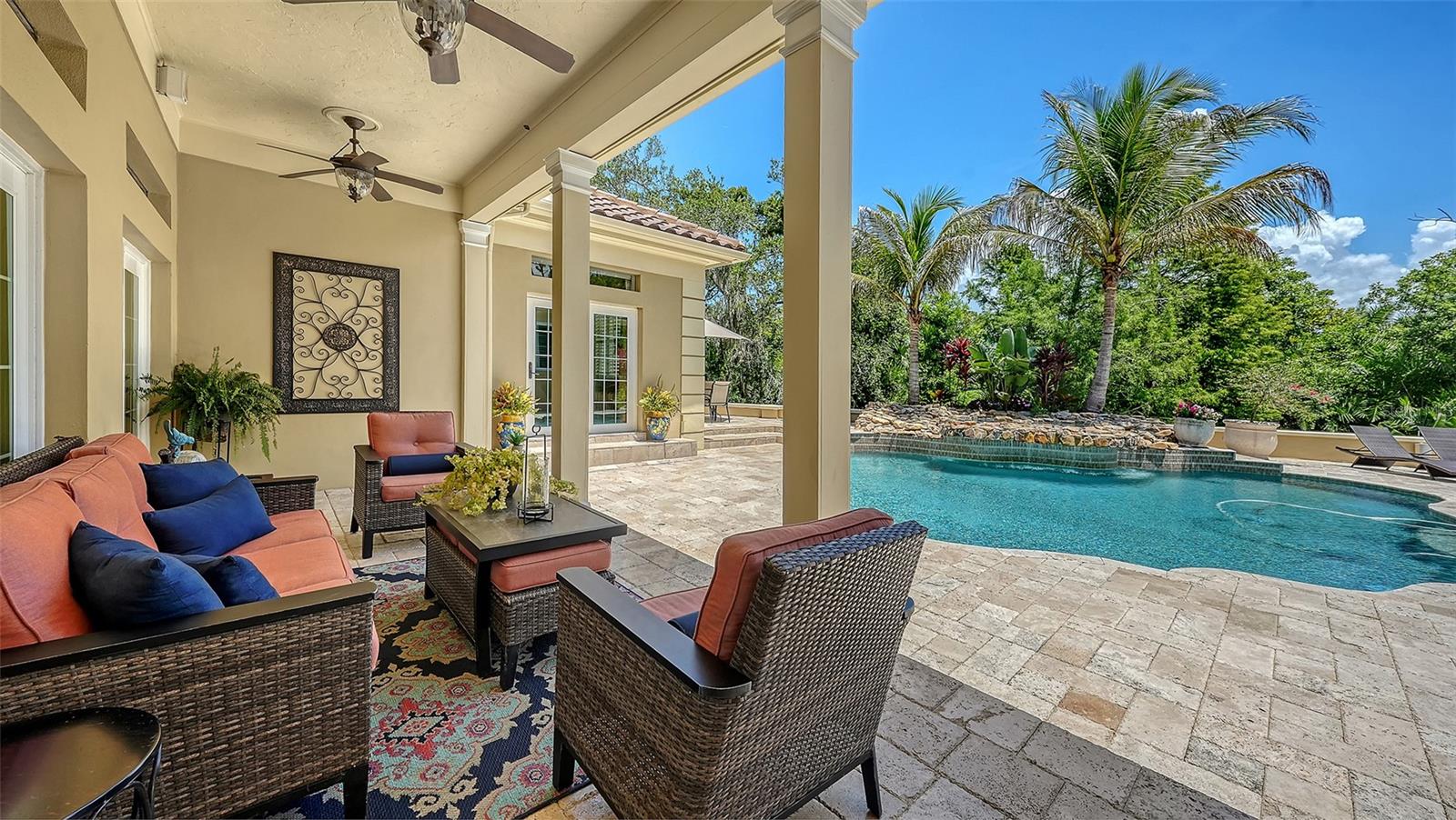 422 BLUE GARDEN LN