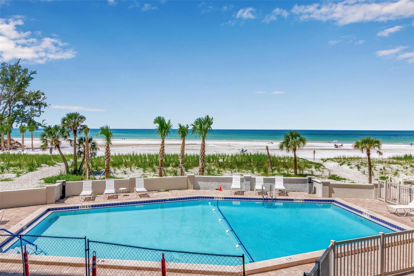 19 WHISPERING SANDS DR #203