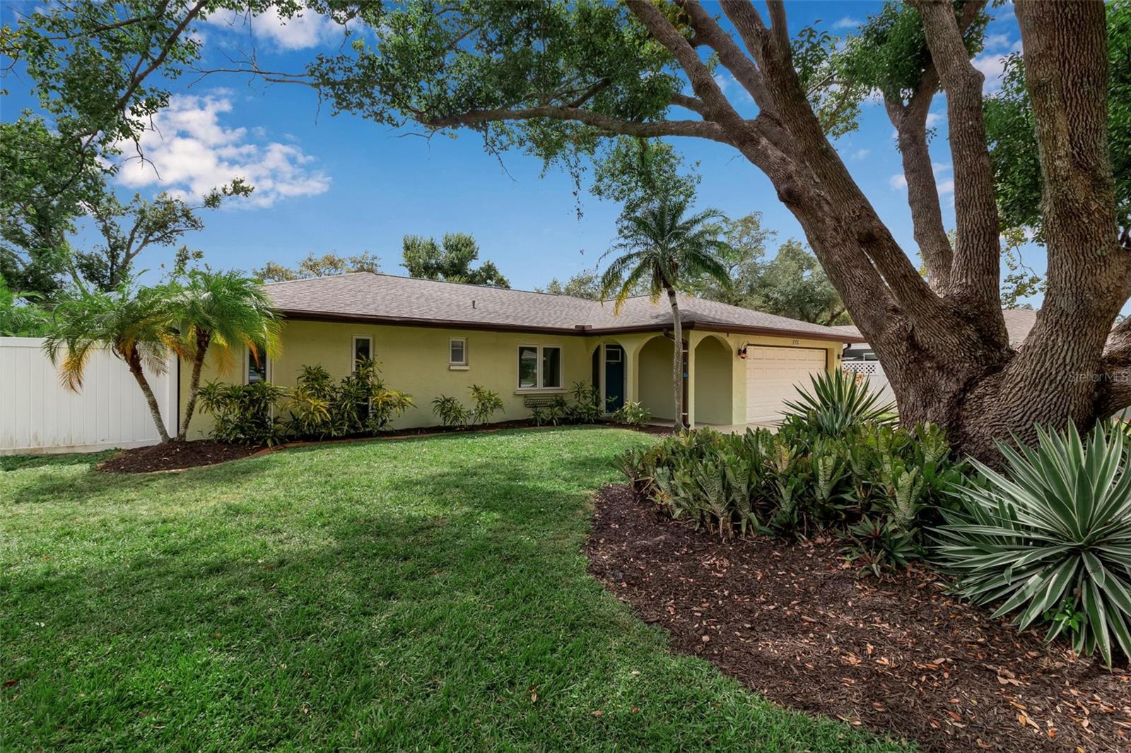 155 MIMOSA CIR