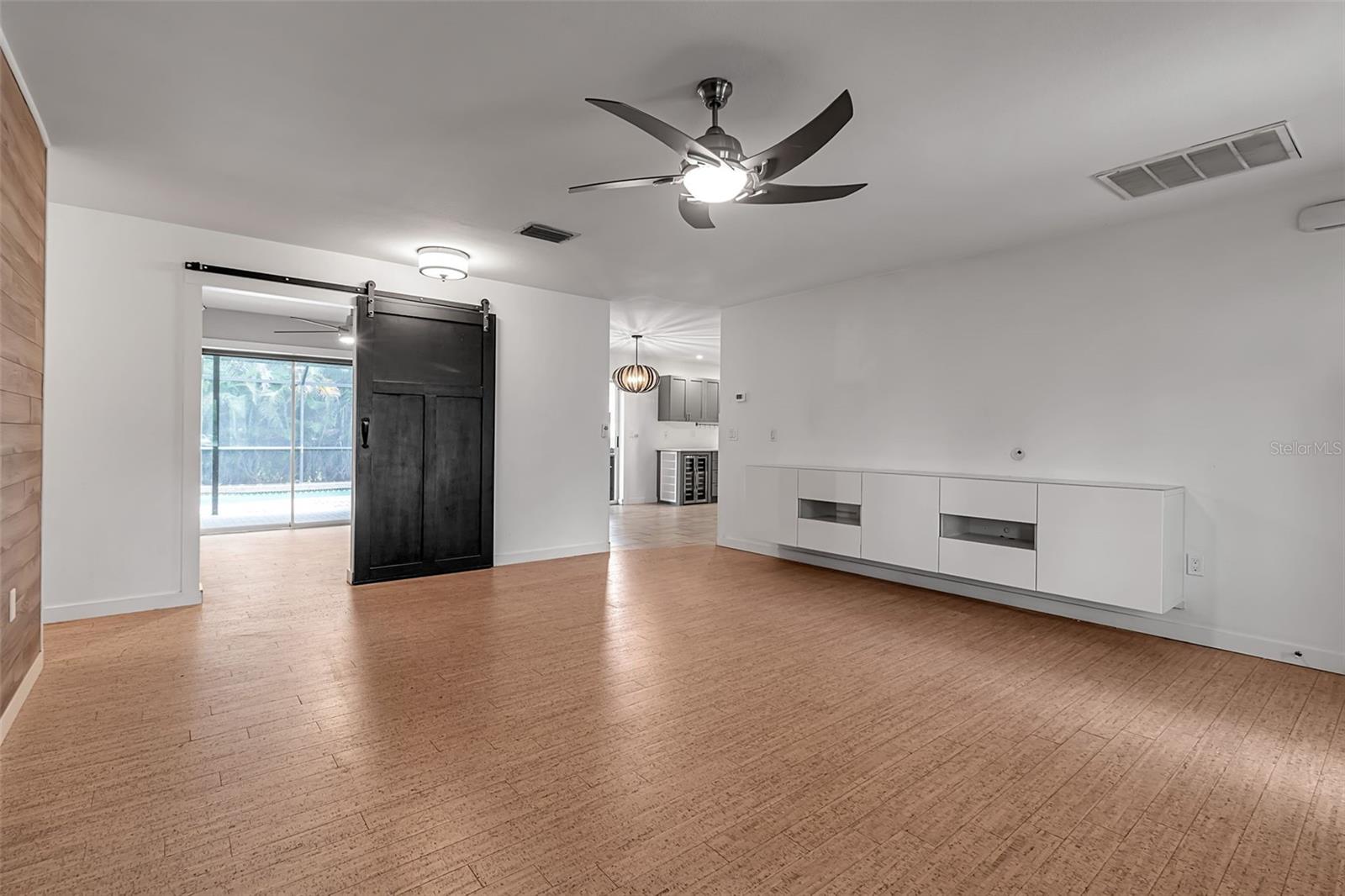 155 MIMOSA CIR