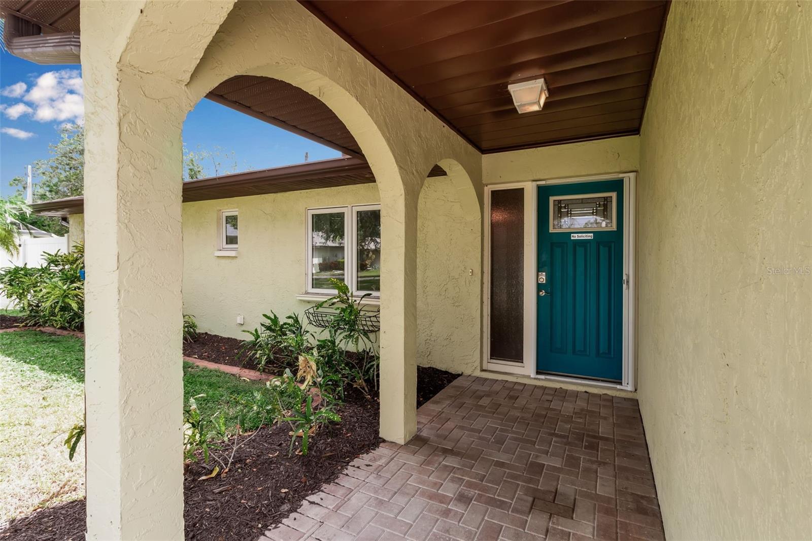 155 MIMOSA CIR