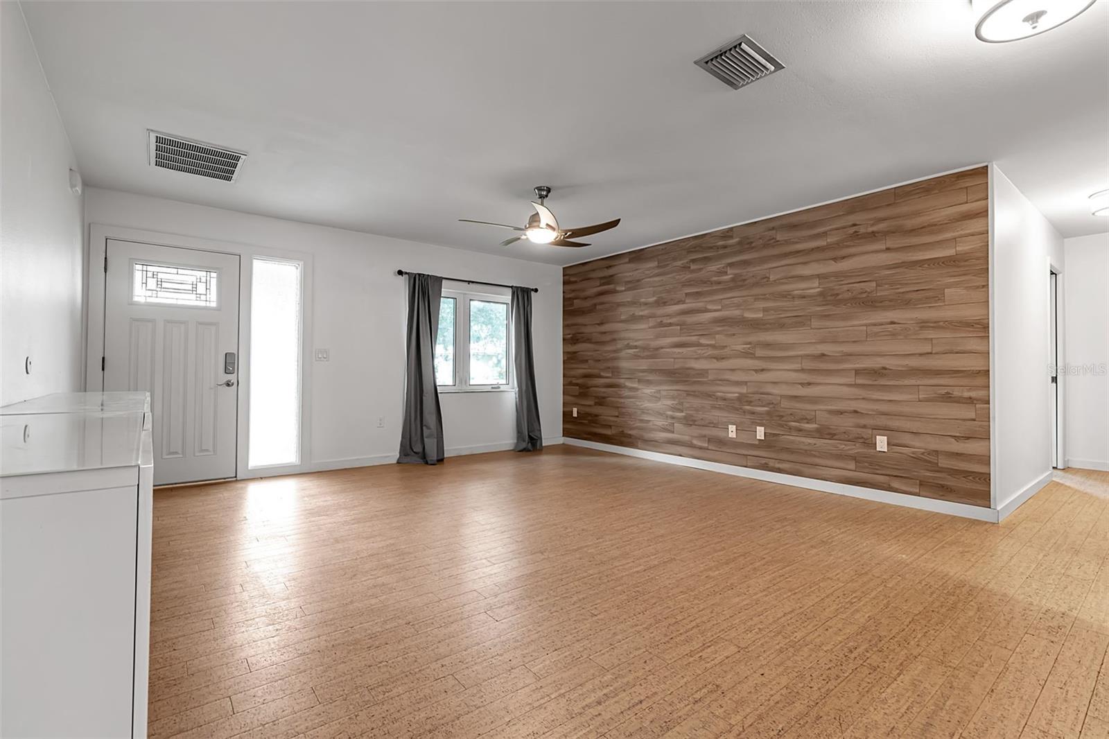 155 MIMOSA CIR