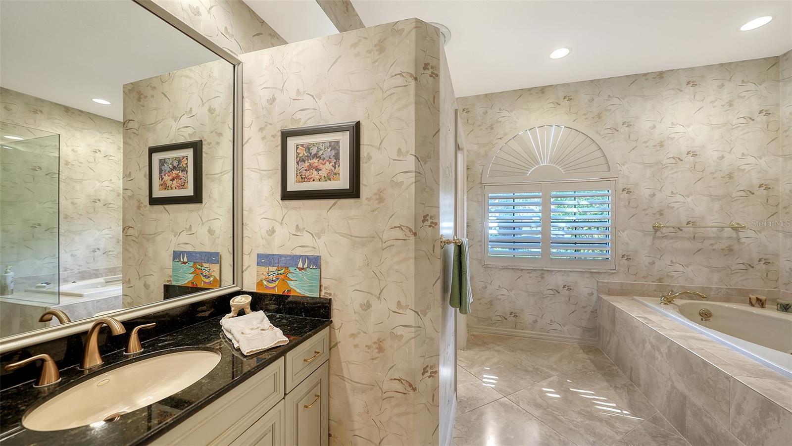 7340 VILLA D ESTE DRIVE