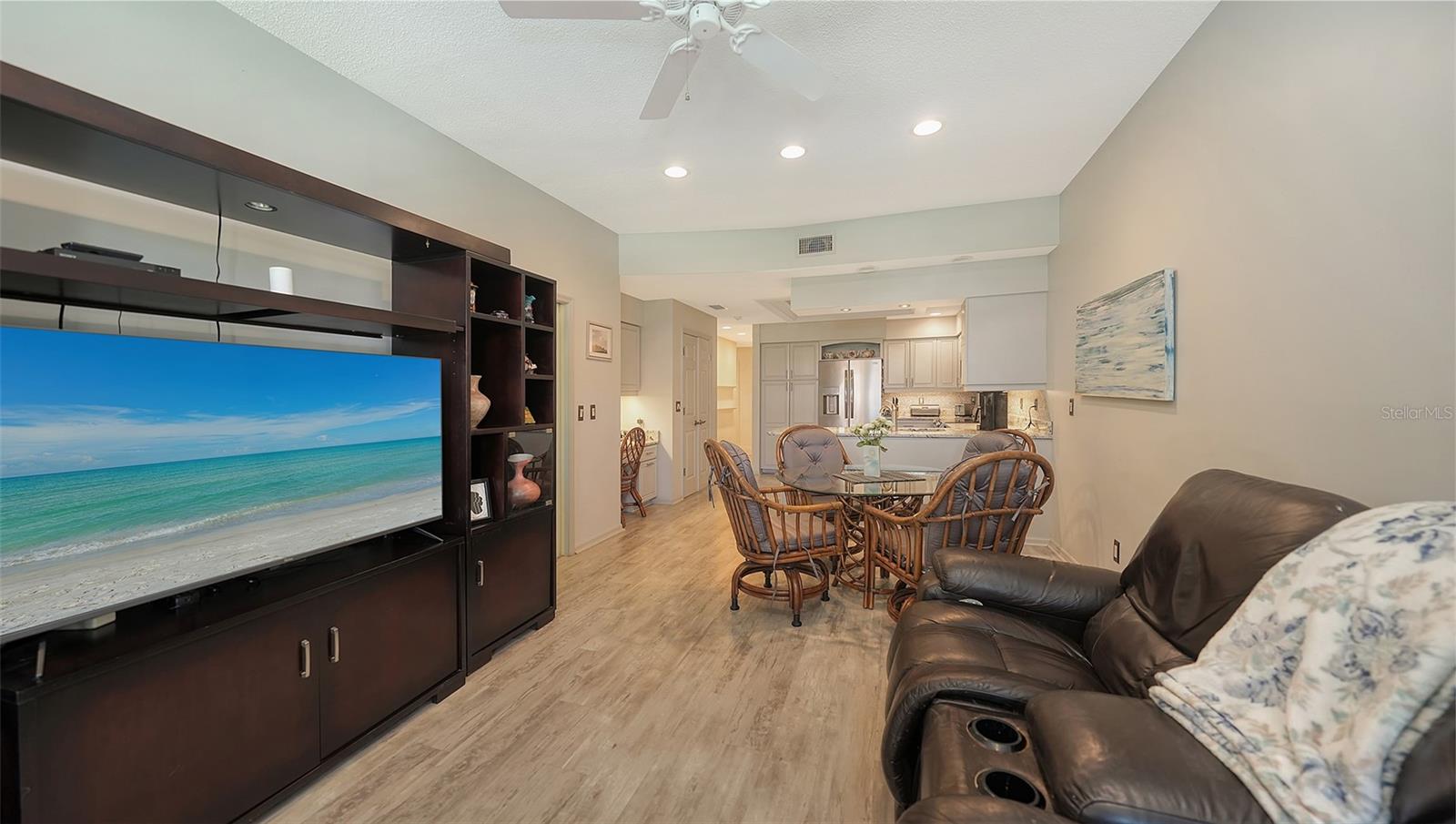 7340 VILLA D ESTE DRIVE