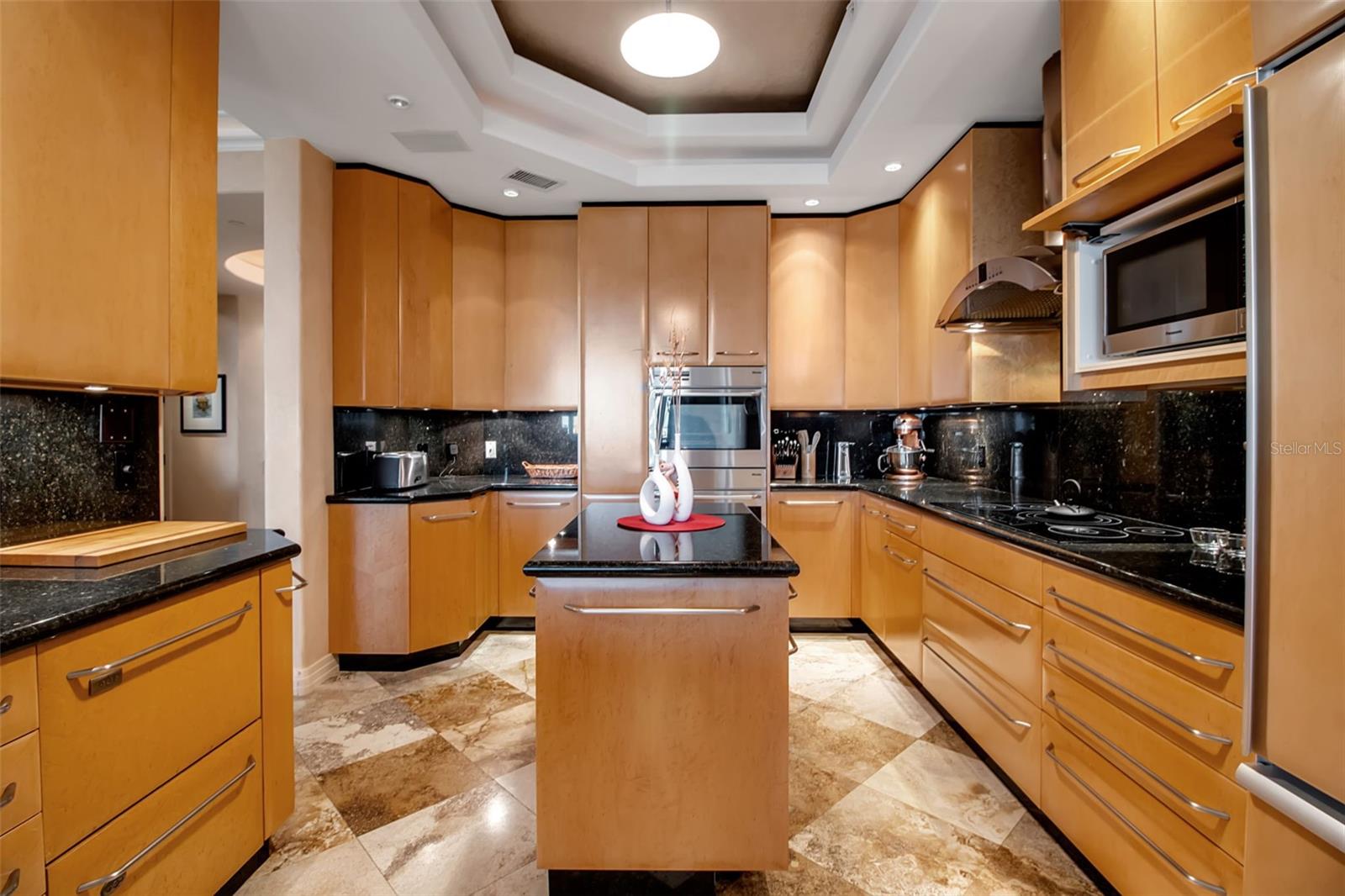 393 NORTH POINT RD #1002