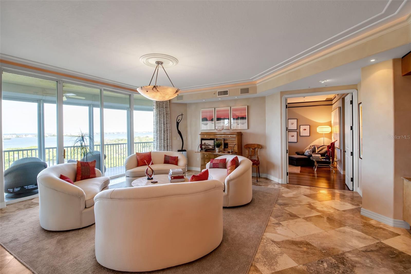 393 NORTH POINT RD #1002