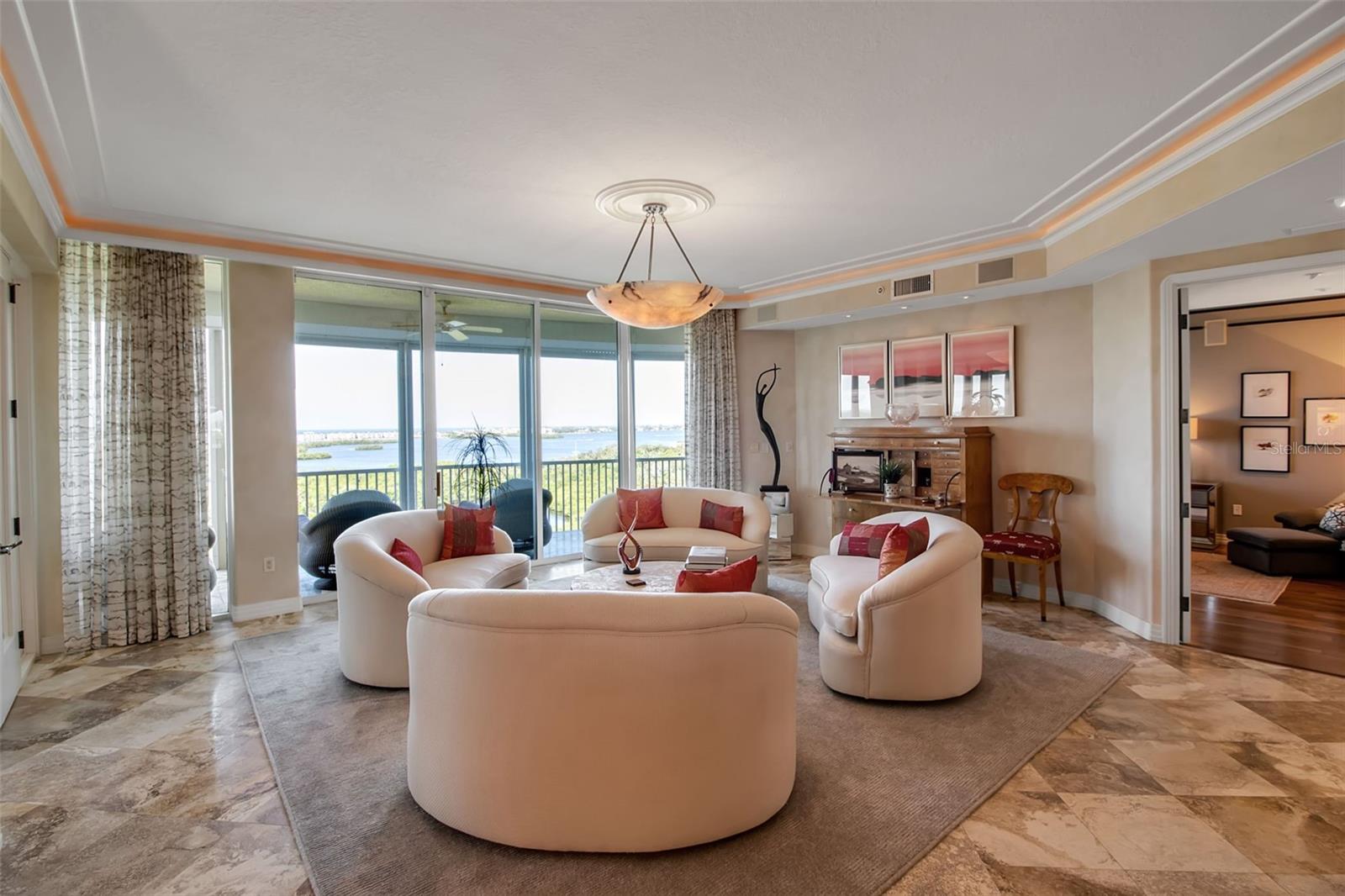 393 NORTH POINT RD #1002