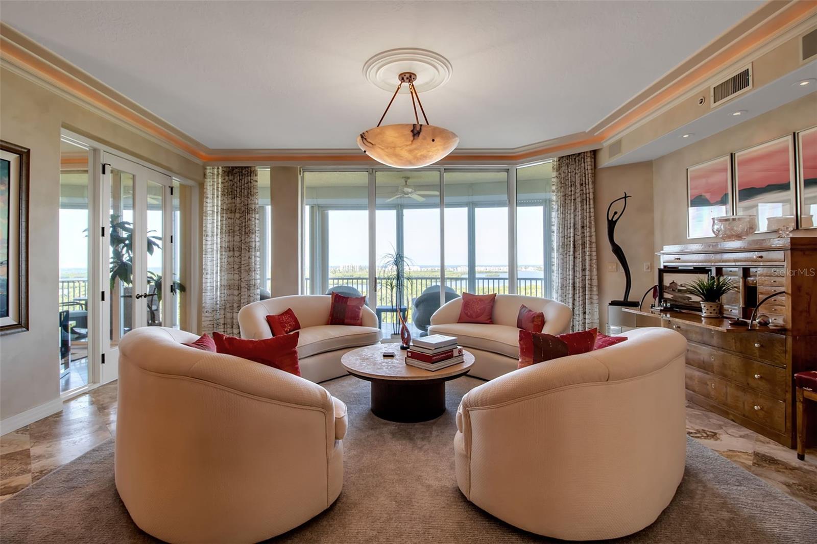 393 NORTH POINT RD #1002