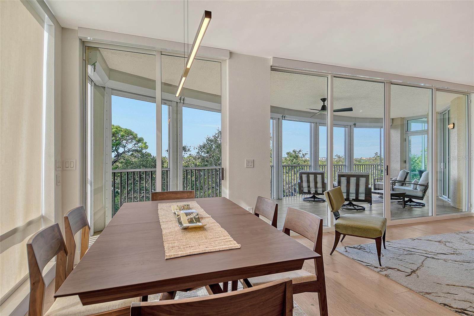 401 NORTH POINT RD #404