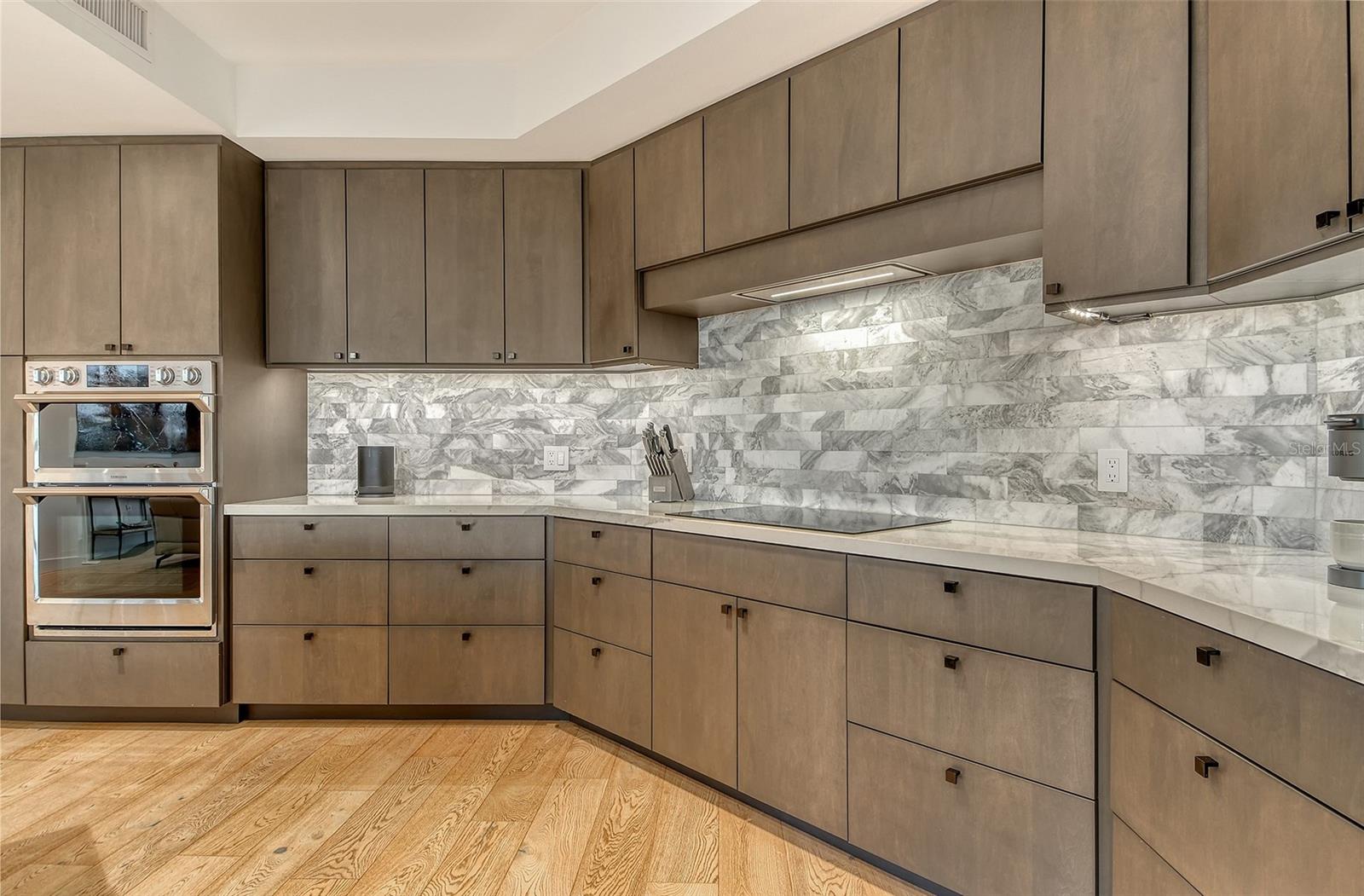 401 NORTH POINT RD #404