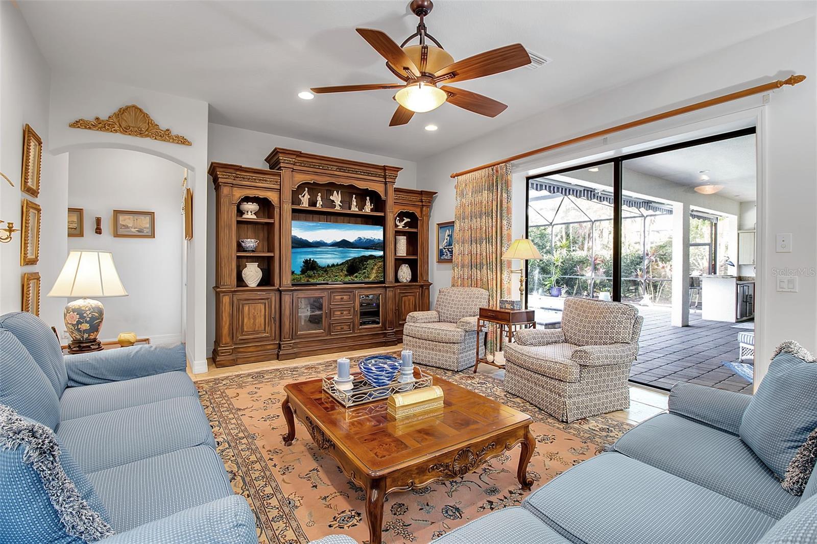 3795 EAGLE HAMMOCK DR