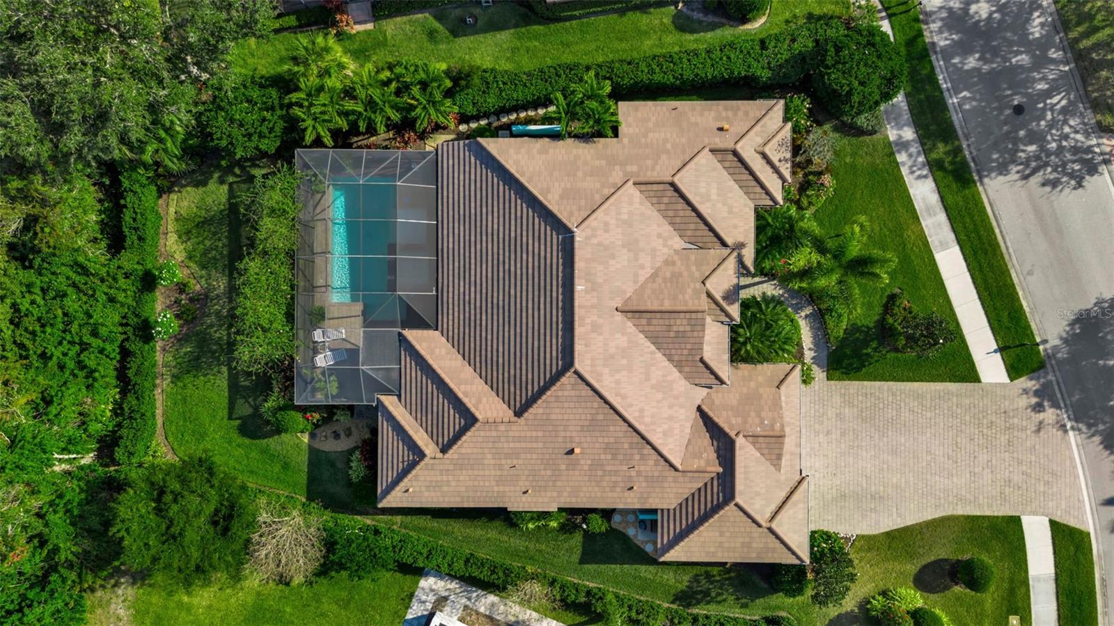 3795 EAGLE HAMMOCK DR