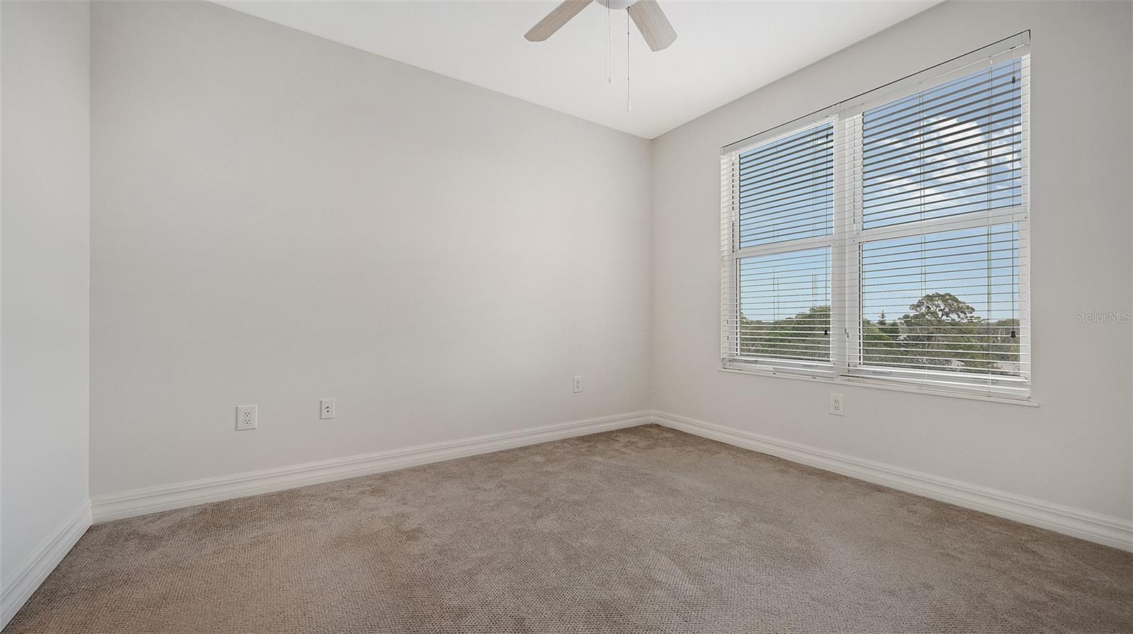 401 N POINT RD #603