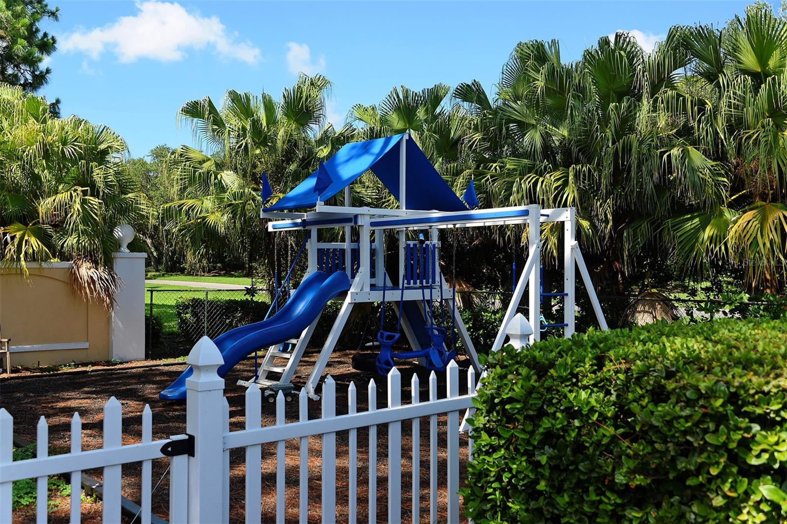 401 N POINT RD #603