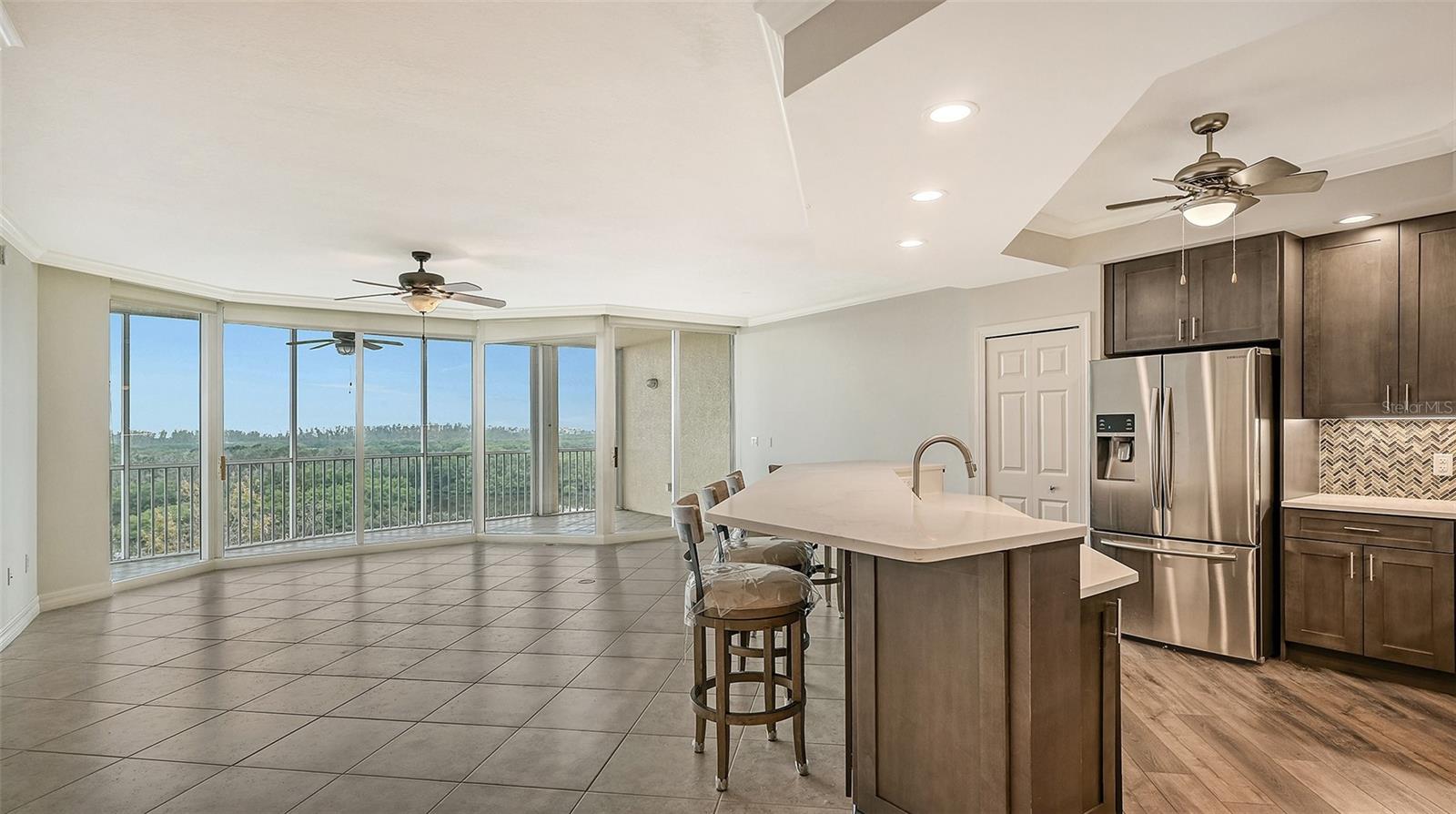 401 N POINT RD #603