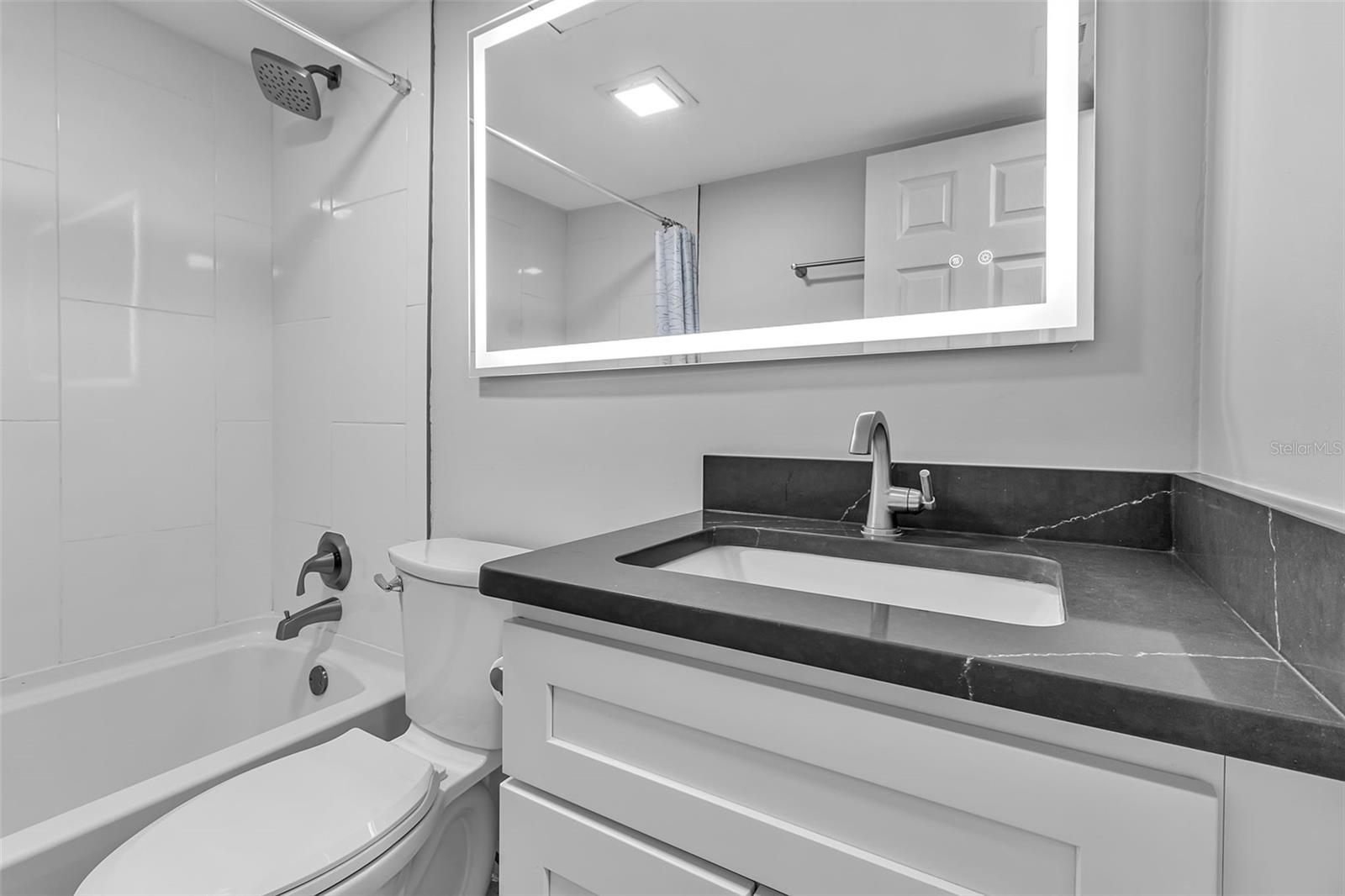 1508 PELICAN COVE RD #231