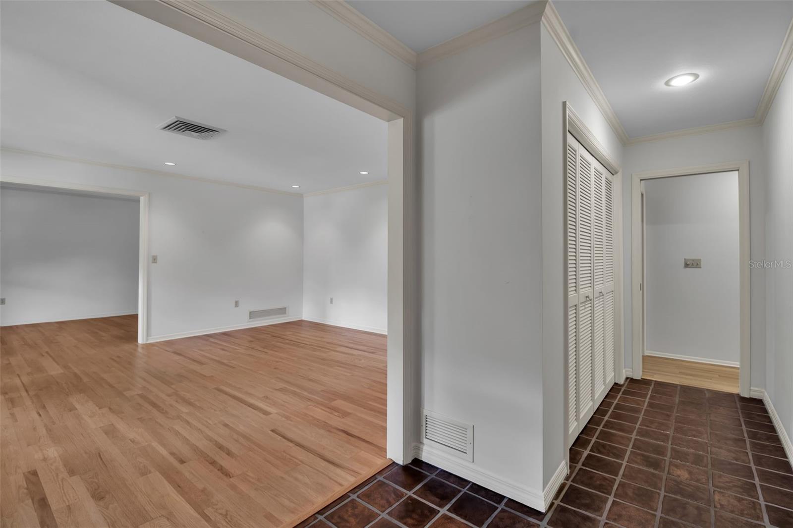509 SPOONBILL WAY