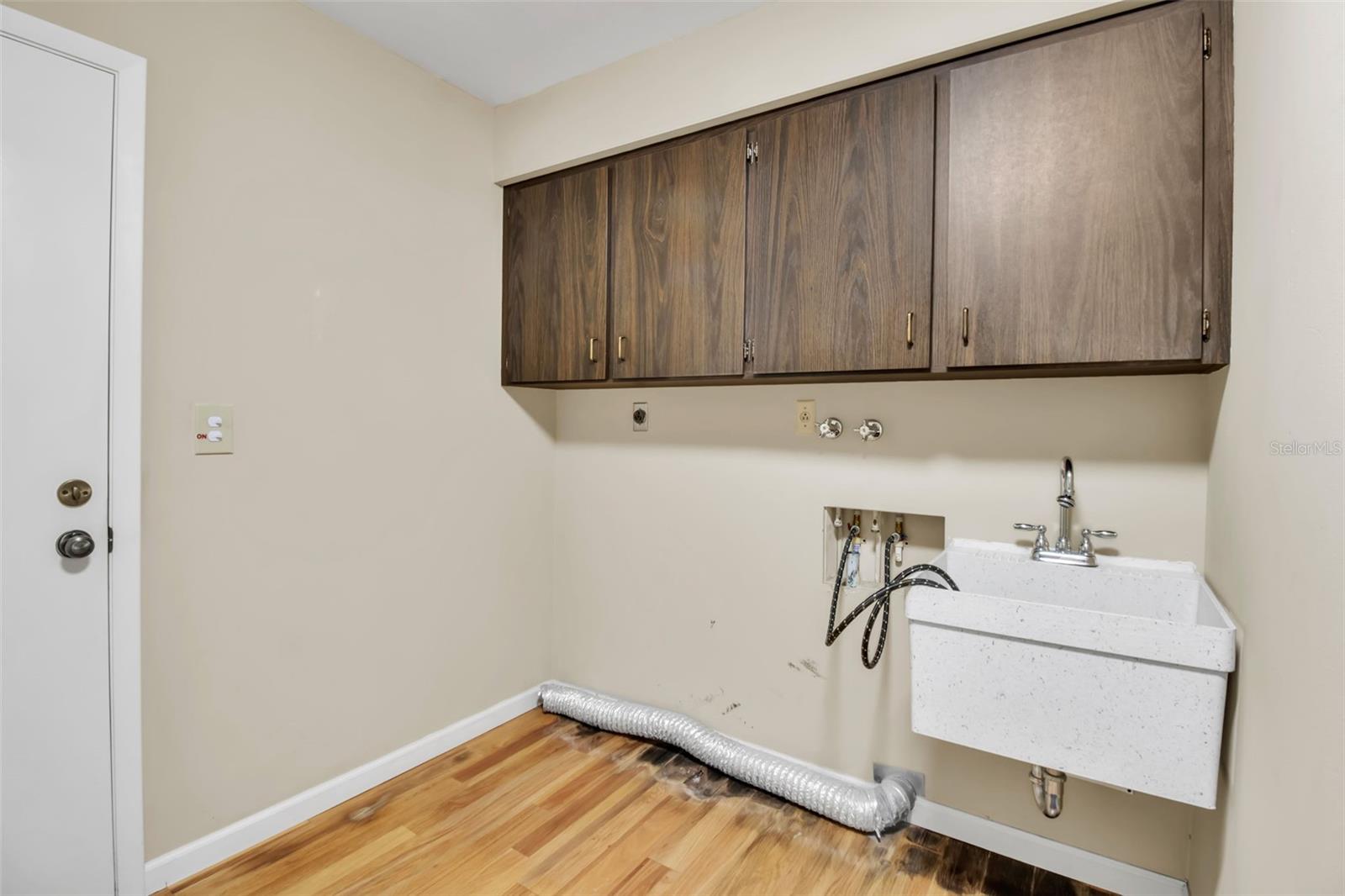 509 SPOONBILL WAY