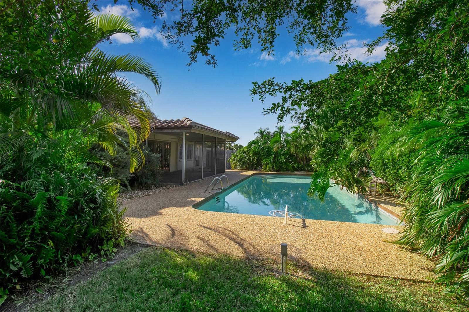 509 SPOONBILL WAY