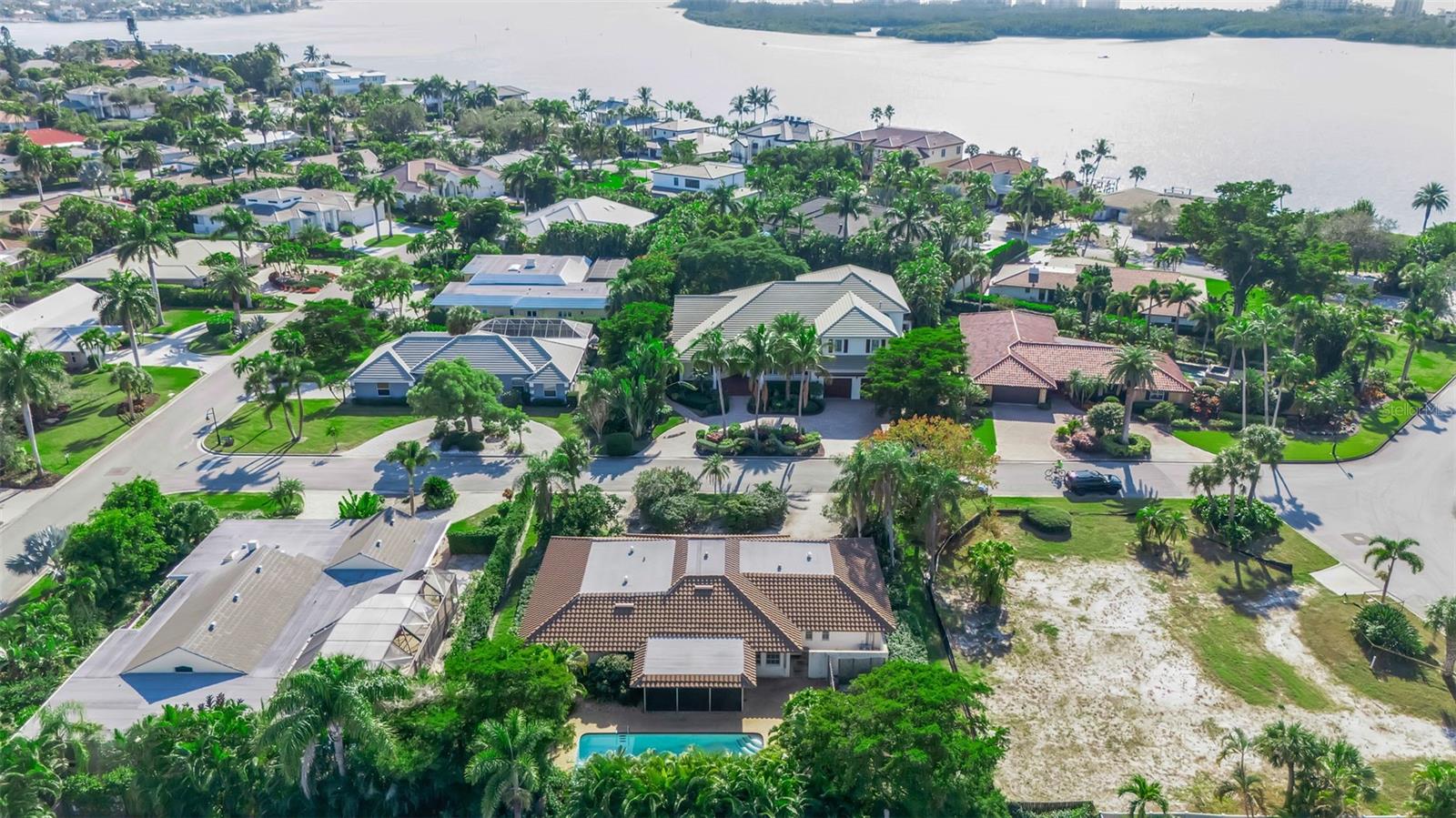 509 SPOONBILL WAY