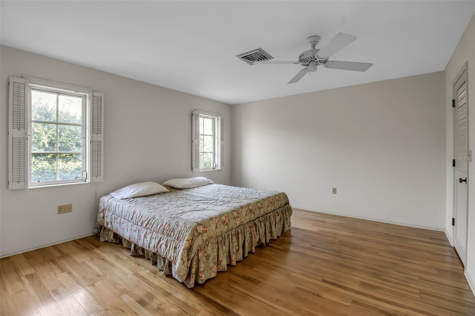 509 SPOONBILL WAY